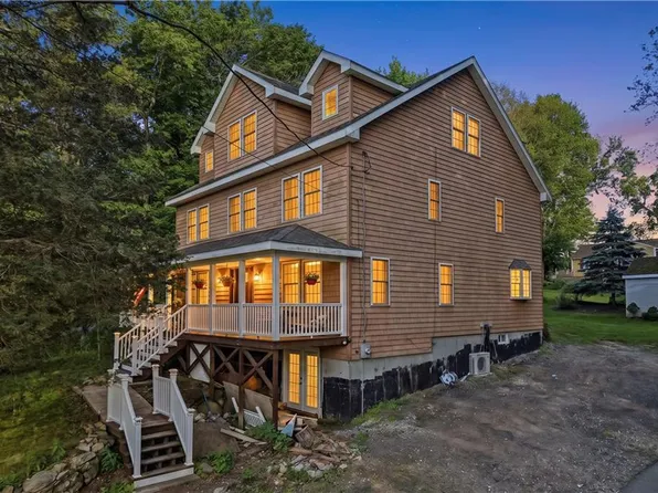 2446 Plainfield Pike, Johnston, RI 02919