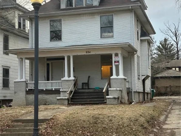 934 W Main St, Decatur, IL 62522
