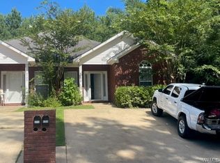 6739 Covington Villas Dr, Tuscaloosa, AL 35405