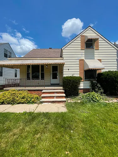 12317 Darlington Ave Photo 1