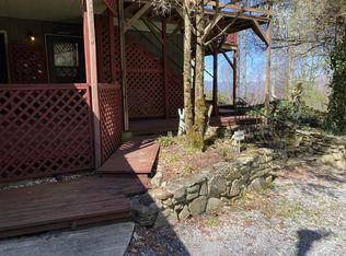 80 Merrie Way, Waynesville, NC 28786