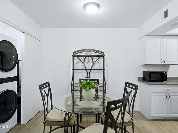 5th image of 16635 N CAVE CREEK Road #127