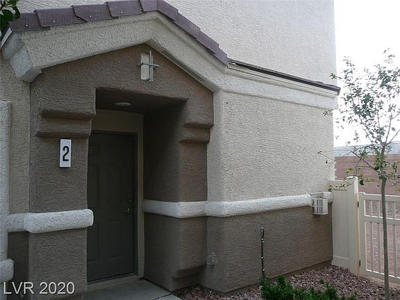 4th image of 6681 Lookout Lodge Ln Unit 2