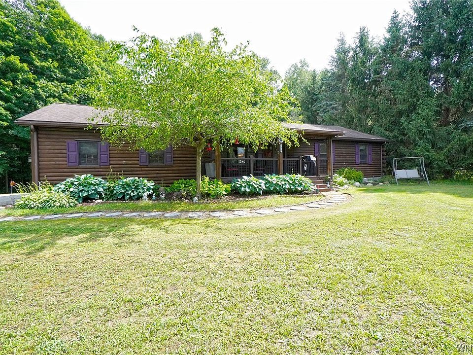 1st image of 3889 Meadowvale Dr