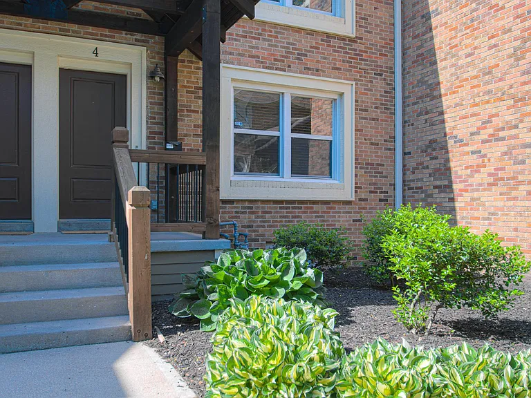 4536 Jefferson St #4 — Photo 3