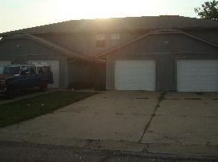 1900 SW 8th St, Blue Springs, MO 64015
