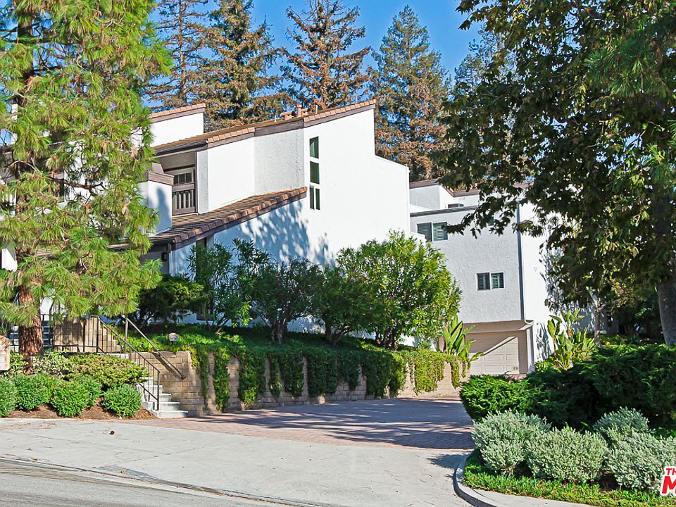 1st image of 1538 Palisades Dr