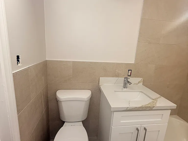 1711 Fremont Ave #B — Photo 13