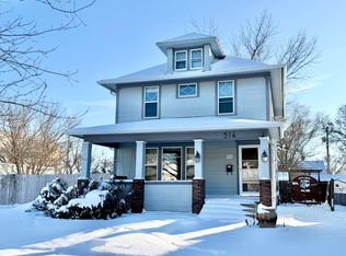 516 10th Ave SE, Aberdeen City, SD 57401