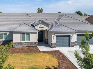 1662 Morro Ln, Lemoore, CA 93245