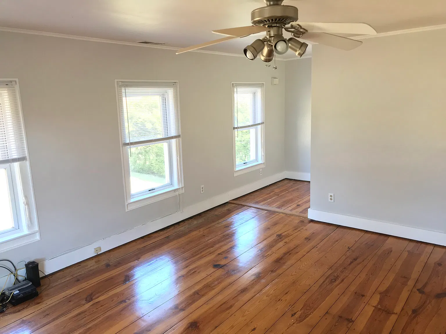 1 bed, $1,300 — Photo 2