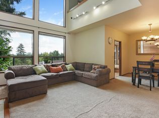 22129 4th Ave SE, Bothell, WA 98021