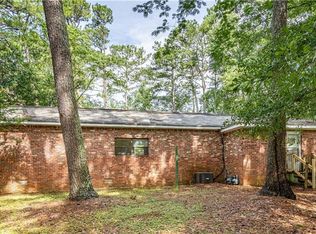95 Anderson Dr, Hampton, GA 30228