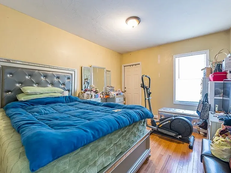 10 Lucian St #1 — Photo 6