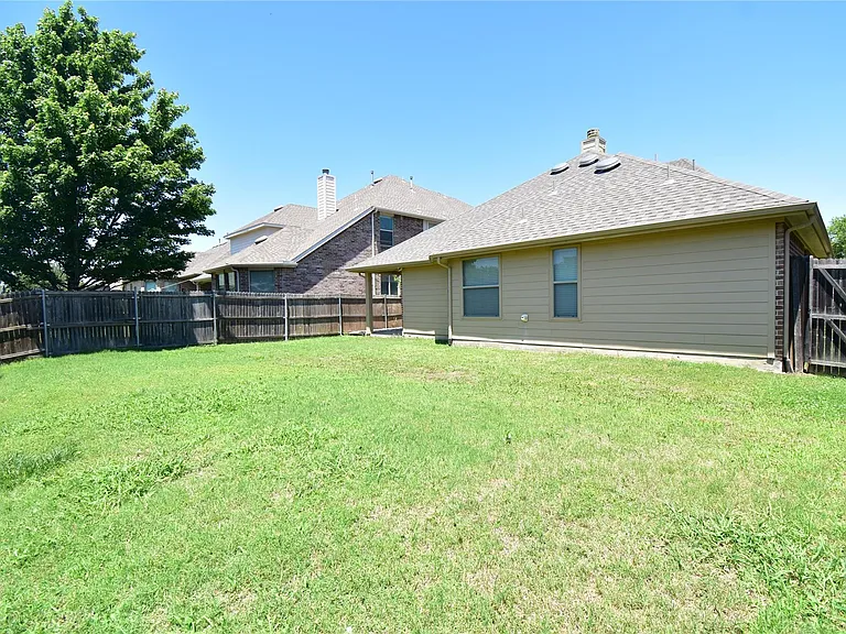 3005 Thicket Dr — Photo 22