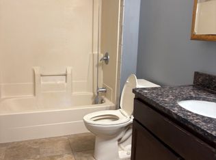 4002 Sumac Rd, Valparaiso, IN 46383