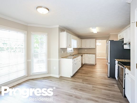 5th image of 1021 Camden Hill Ct