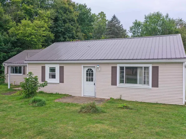 9417 N State Rd, Otisville, MI 48463