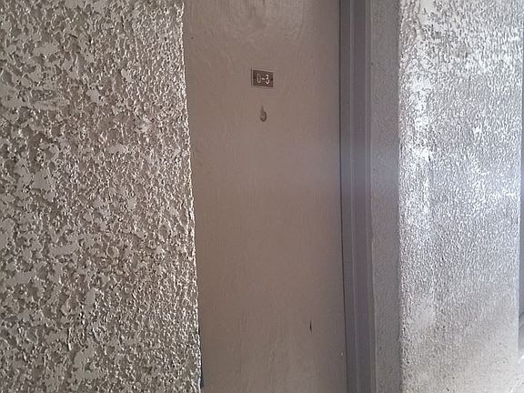 4th image of 10365 N Kendall Dr Kendall Acres #D3