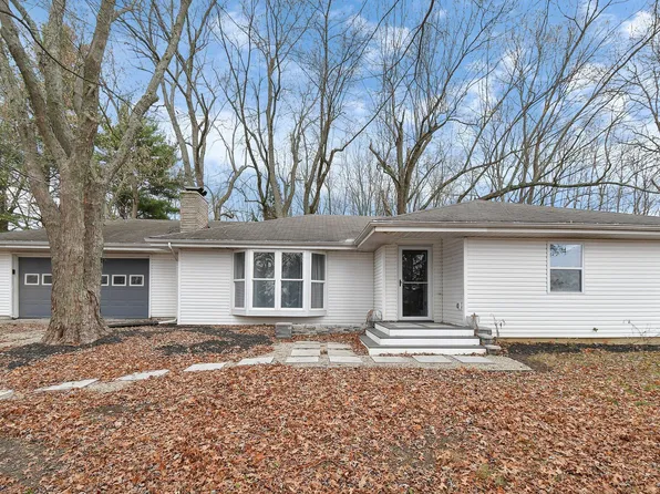 2707 Summit Rd SW, Pataskala, OH 43062