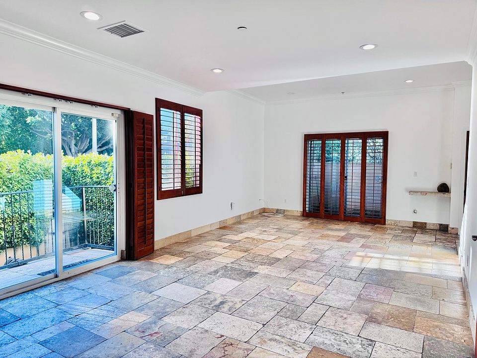 1st image of 2470 S Centinela Ave APT 1