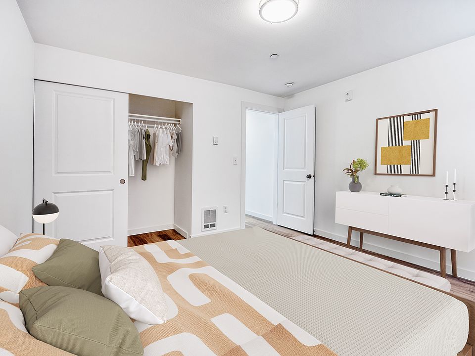 1st image of 527 11th Ave SW #1B-1Ba-550Sqft