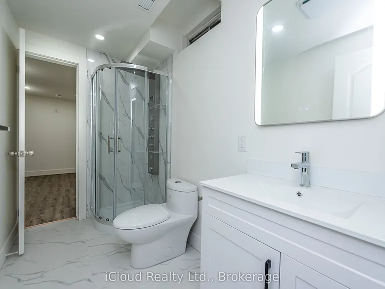 899 Boyer Blvd #LOWER LEVEL — Photo 15