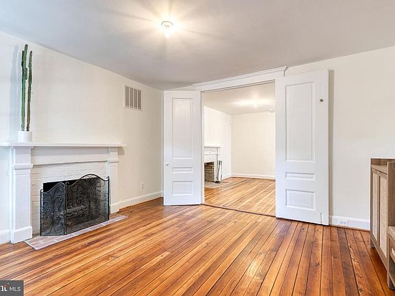 3rd image of 630 S Paca St