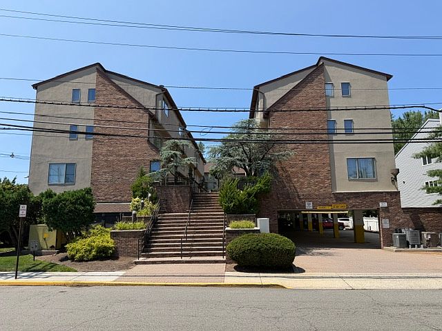 1st image of 1345 15th St
