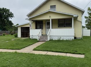 5011 Elmwood Ave, Parkersburg, WV 26101