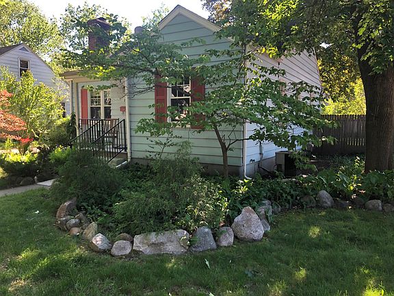 4th image of 715 Carver Ave