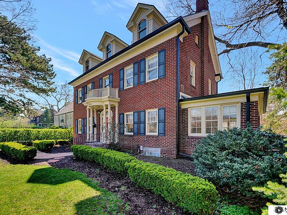 5th image of 2845 Van Dorn St