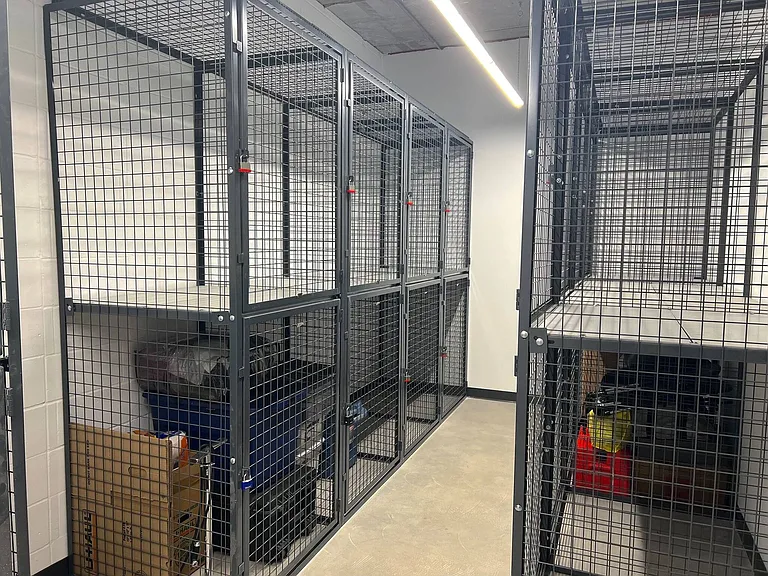 Element Apartments — Photo 11