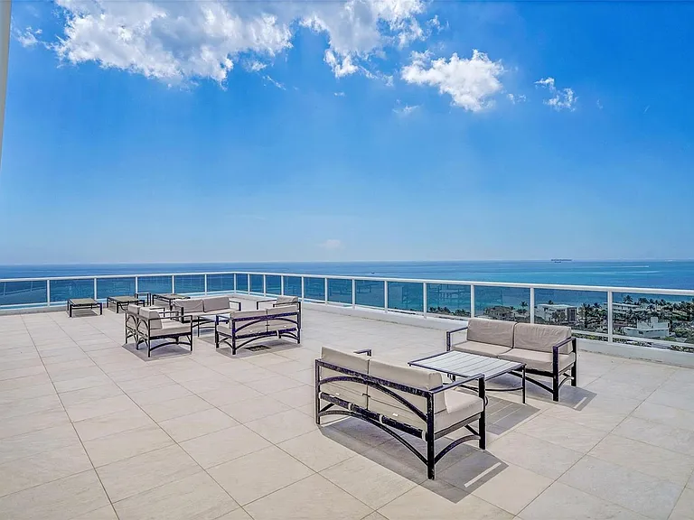 2841 N Ocean Blvd #1801 — Photo 47