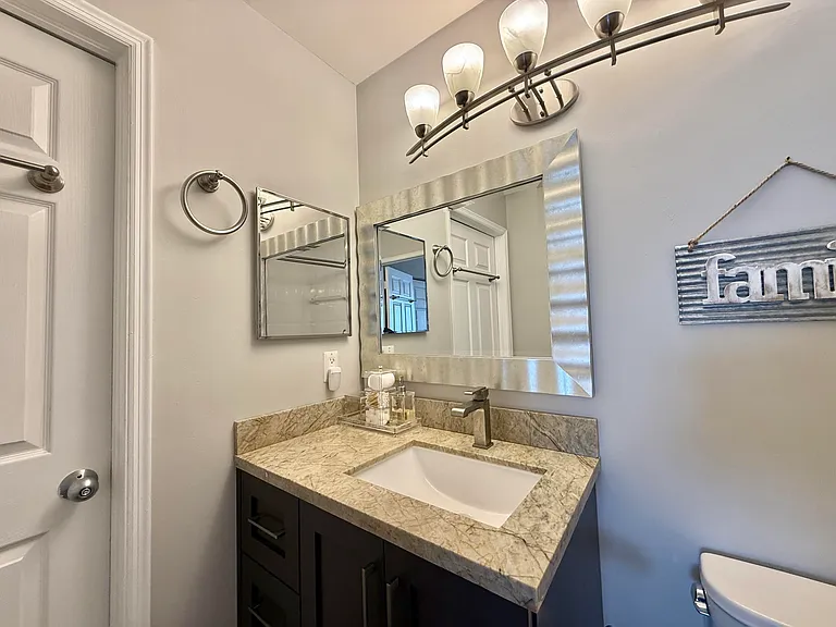 616 Clearwater Park Rd #LP01 — Photo 24