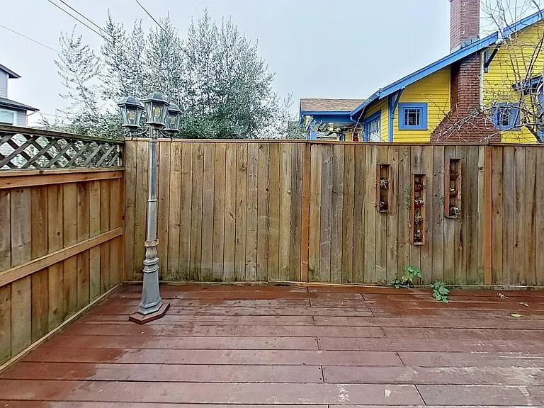 5103 NE 7th Ave — Photo 19