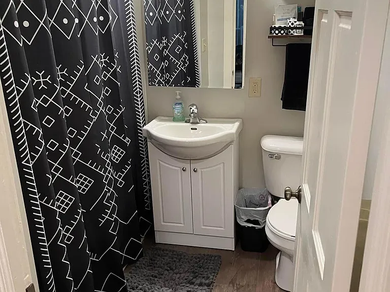 51 Milton St S #3 — Photo 4