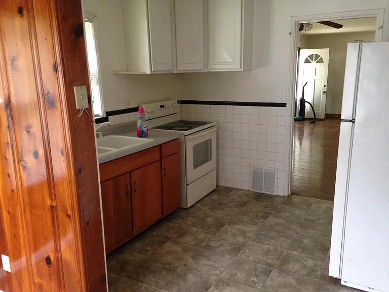 70 Rose Ct — Photo 6