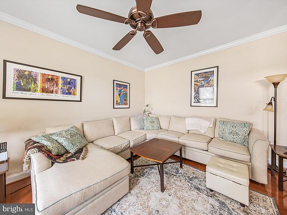 3rd image of 37185 Garden Dr Unit 4