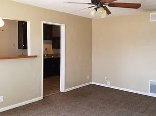 113 S Regal St — Photo 2