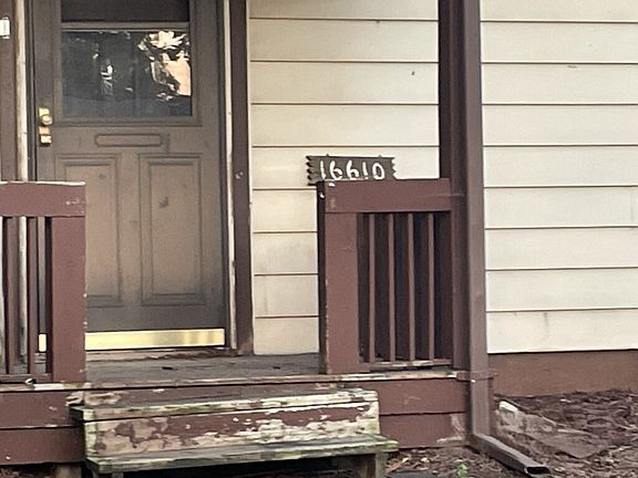 2nd image of 16610 Geneva Dr