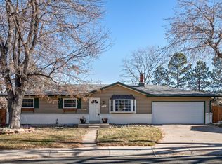 6898 S Roslyn Cir, Centennial, CO 80112