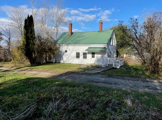 35 Old County Rd, Orland, ME 04472