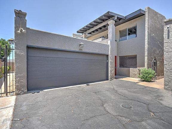 2nd image of 616 E Manzanita Pl