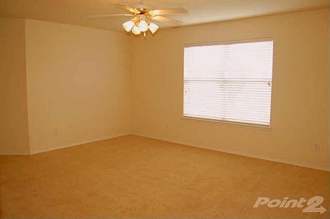 5th image of 109 Mustang Dr