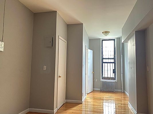 1st image of 235 E 111th St