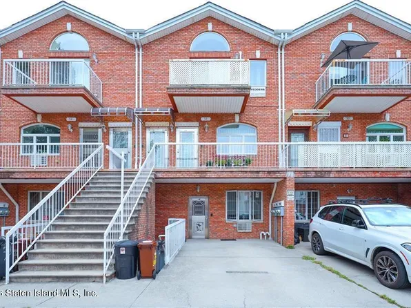 52 Bay 32nd St, Brooklyn, NY 11214