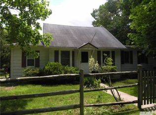20 Park Ave, Nesconset, NY 11767