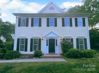 1415 Newfound Hollow Dr, Charlotte, NC 28214