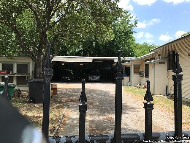 1st image of 1803 SW 19th St